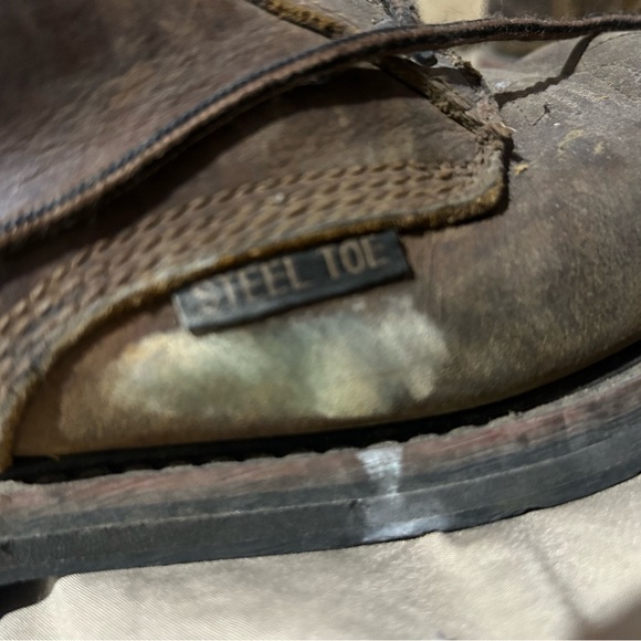 Justin’s Steel Toe Lace Boot - Picture 3 of 5
